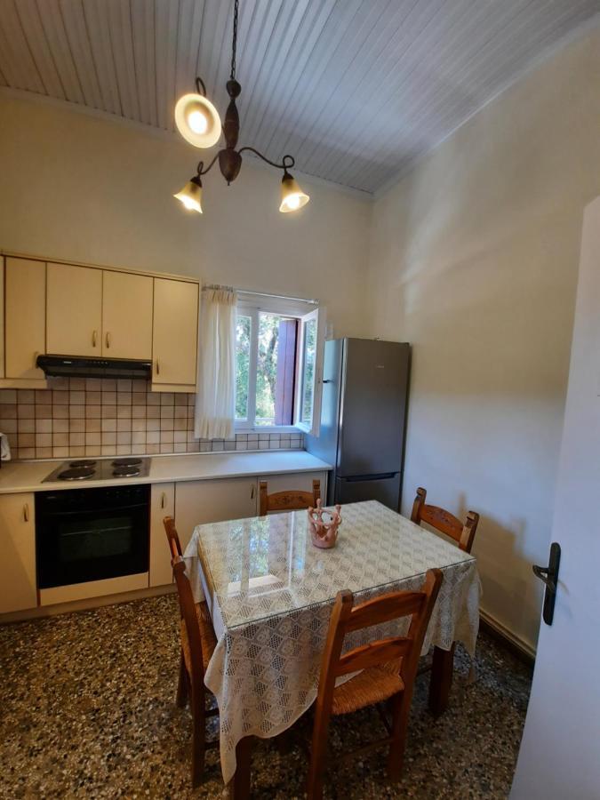 Villa Maragoudi Arménoi Eksteriør billede